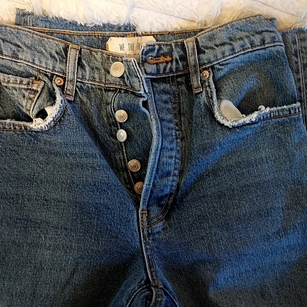 FP Distressed Striaght Leg Cutoff Jeans - Picture 3 of 6